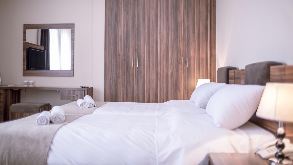 Hotel Semitronix Peć Zewnętrze zdjęcie