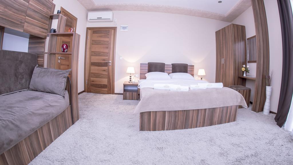 Hotel Semitronix Peć Zewnętrze zdjęcie