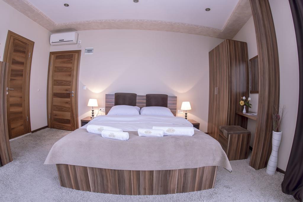 Hotel Semitronix Peć Zewnętrze zdjęcie